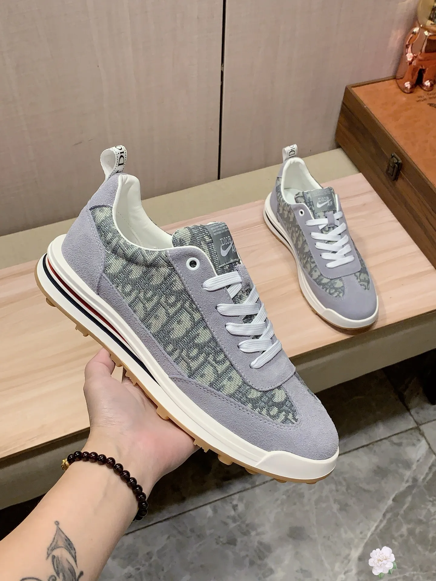 Men's men's shoes 💰442💰💰🎩🎩[Lightning][Lightning] "Dior DIOR*" latest • popular casual shoes, top brand [seduce] luxury ~ purchasing agency, top ~ quality. [Strong] The upper is made of imported breathable cowhide with material ➕ breathable sheepskin feet (•) and fine workmanship. The original stylish and stylish soft rubber wear-resistant and non-slip outsole is light and comfortable on the feet. The real thing looks better when photographed in person. 004: code: 38-44, 2️⃣ colors selected